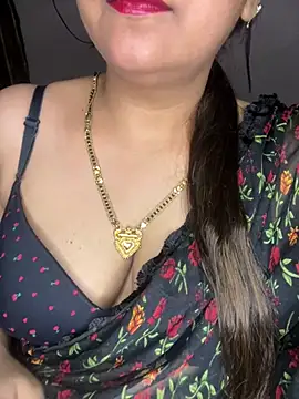Snapshot of Zoya_Varma004 chatting on 07.25.26 Zoya Varma004 online show from 07.25.26