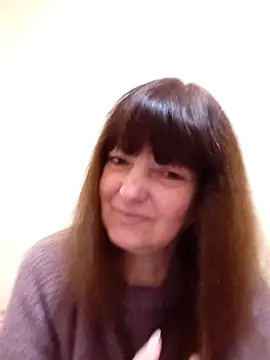 Snapshot of TiAmorre chatting on 12.27.24 TiAmorre online show from 12.27.24