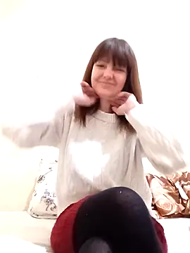 Snapshot of TiAmorre chatting on 12.29.24 TiAmorre online show from 12.29.24