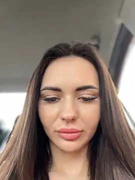 PrincessaHill  online show from 03.20.25