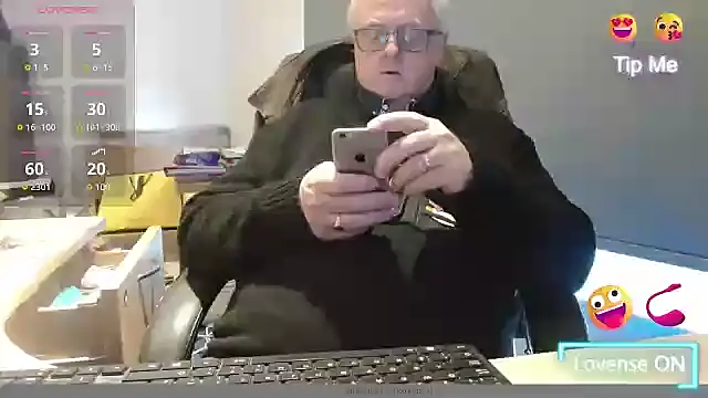 bigbadjon69 online show from 11.19.25