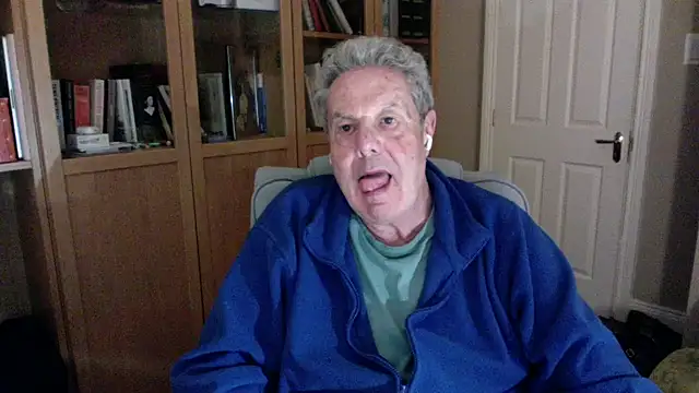 Snapshot of Oldpistolpete chatting on 04.20.26 Oldpistolpete online show from 04.20.26