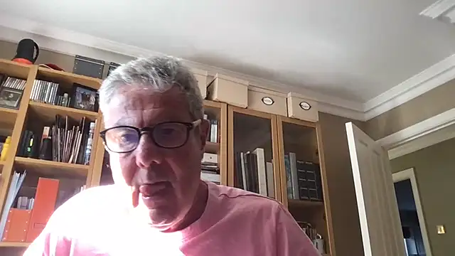 Snapshot of Oldpistolpete chatting on 07.15.26 Oldpistolpete online show from 07.15.26