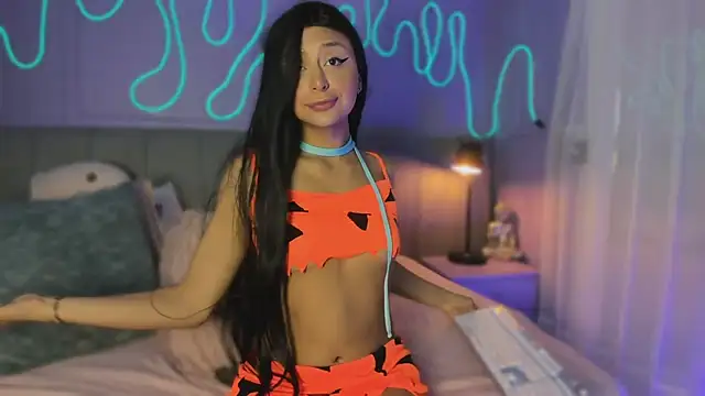 Snapshot of Sofly_s chatting on 10.09.25 Sofly s online show from 10.09.25