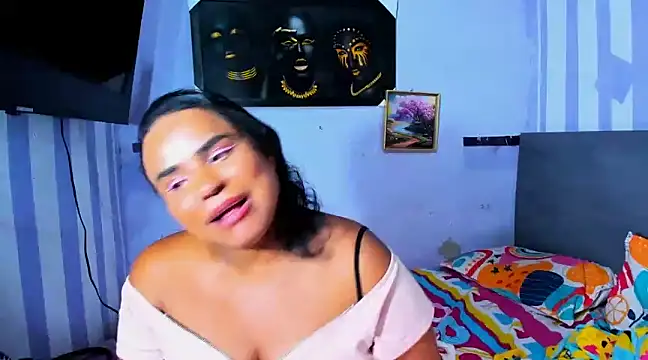 Snapshot of luciana_osorno chatting on 02.26.25 luciana osorno online show from 02.26.25