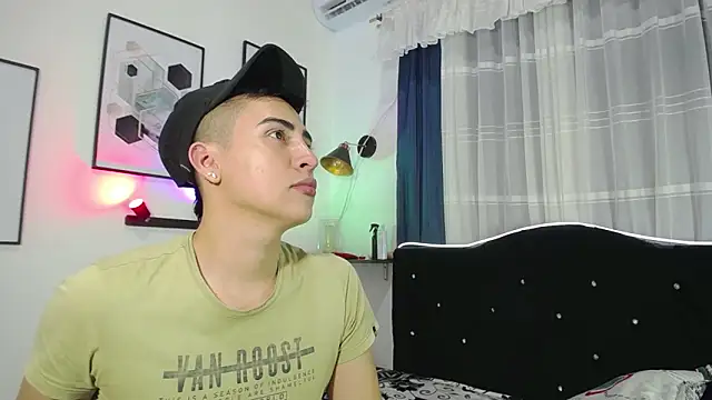 Tomas and liam online show from 12.21.24