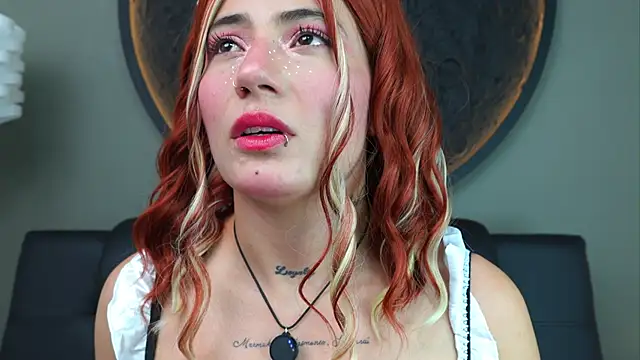 miss sharlotte18 online show from 10.06.25