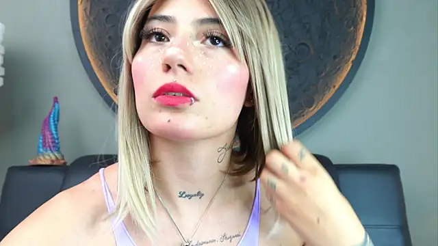 miss sharlotte18 online show from 11.06.25