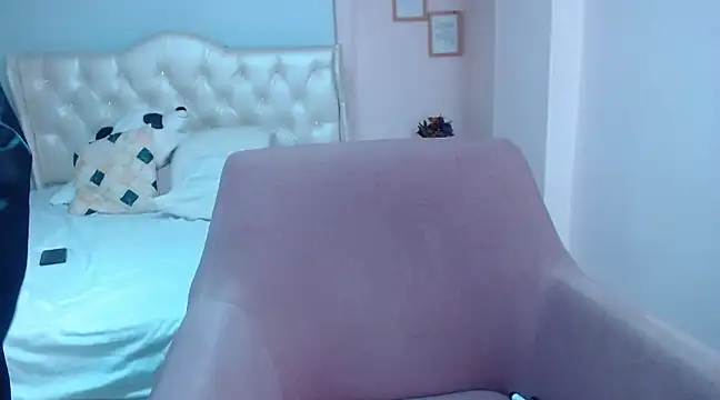 annylouis online show from 01.31.25