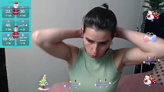 Snapshot of Eva-Williams chatting on 12.15.24 Eva-Williams online show from 12.15.24