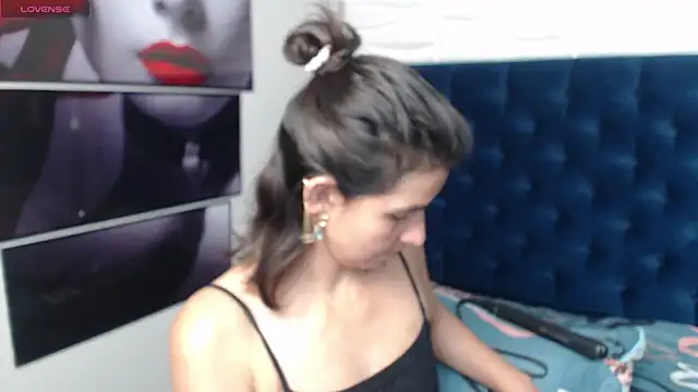 Snapshot of Eva-Williams chatting on 01.23.25 Eva-Williams online show from 01.23.25