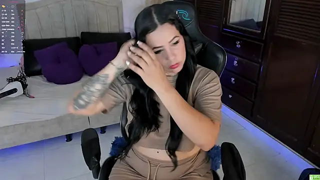 Bianka olivetto021 online show from 12.17.25