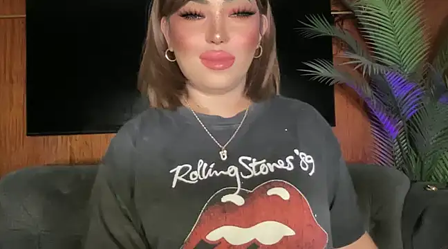 BigDominaMia online show from 02.02.25