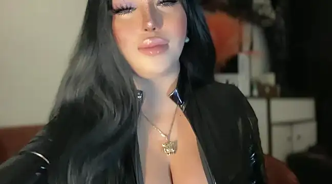 BigDominaMia online show from 02.26.25