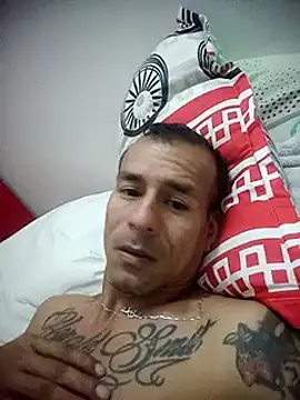 Snapshot of couplepregnantdick20 chatting on 01.07.25 couplepregnantdick20 online show from 01.07.25