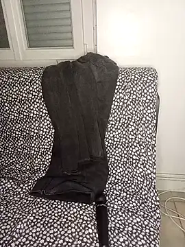 Snapshot of callmelouve chatting on 04.11.26 callmelouve online show from 04.11.26