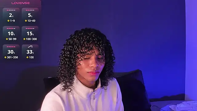 Snapshot of Lucas_eevans chatting on 09.19.25 Lucas eevans online show from 09.19.25