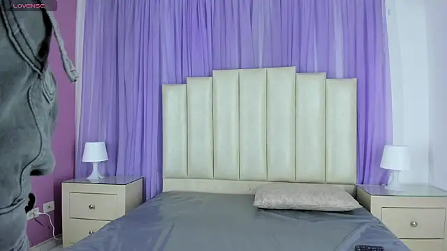 Snapshot of mollieblue69 chatting on 01.09.25 mollieblue69 online show from 01.09.25