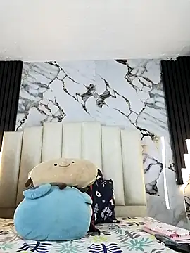 Snapshot of mollieblue69 chatting on 10.26.25 mollieblue69 online show from 10.26.25