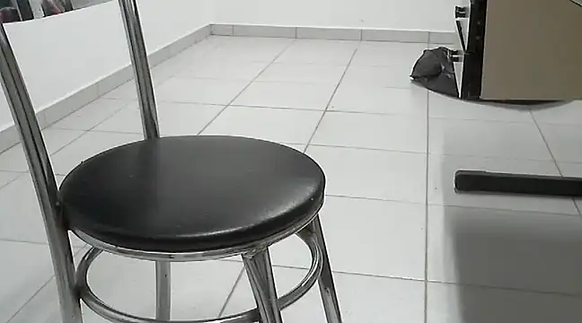 Snapshot of oliveira3tt chatting on 01.20.25 oliveira3tt online show from 01.20.25