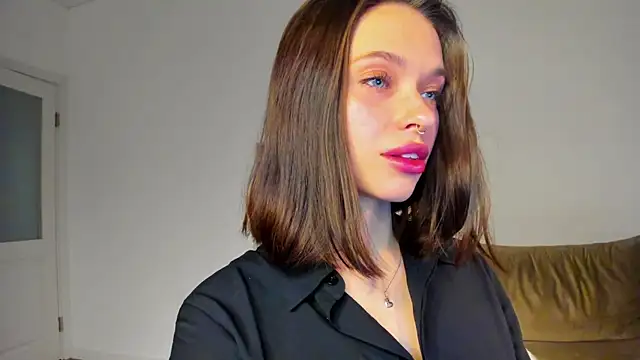 Kossie  online show from 11.24.25