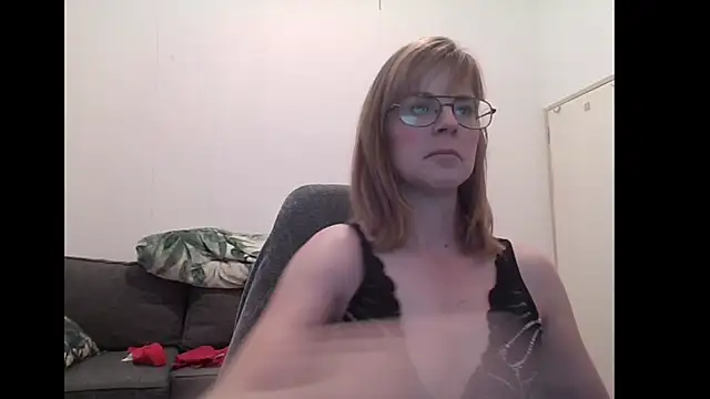 SavannaGirly online show from 10.03.25