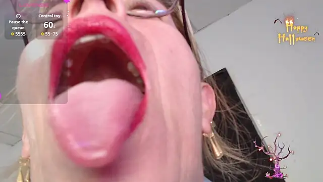 Chayla Ruiz online show from 11.08.25