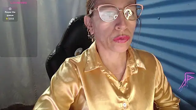 Chayla Ruiz online show from 05.13.26