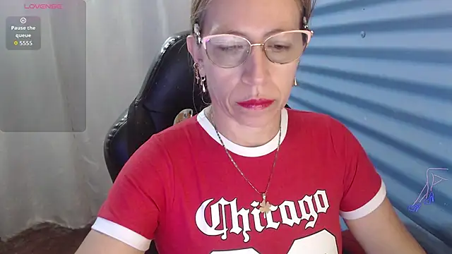 Chayla Ruiz online show from 05.14.26