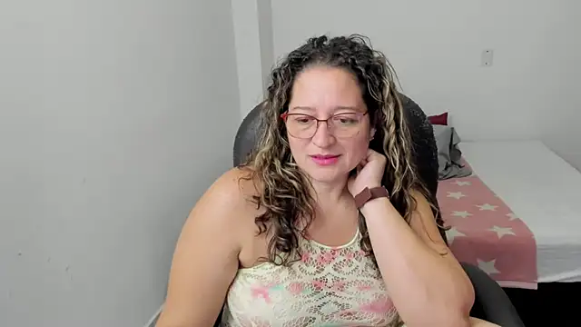 alejandra milf  online show from 07.12.26