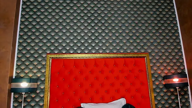 VallerieJones online show from 02.24.25