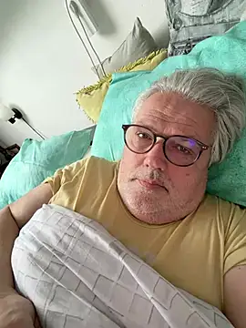 Snapshot of cheapslutfemke chatting on 02.20.26 cheapslutfemke online show from 02.20.26