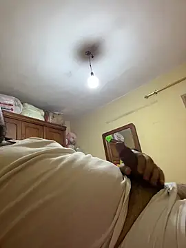 Snapshot of Dedoow chatting on 11.08.25 Dedoow online show from 11.08.25