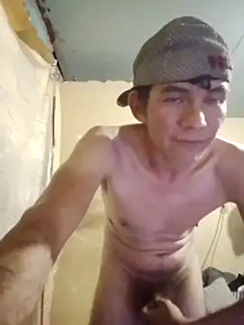 Snapshot of MarsWood chatting on 02.13.26 MarsWood online show from 02.13.26