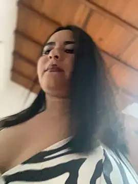 Snapshot of jailyncam_ chatting on 01.20.25 jailyncam online show from 01.20.25