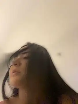 Snapshot of jailyncam_ chatting on 02.03.25 jailyncam online show from 02.03.25