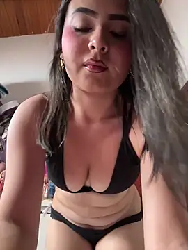 Snapshot of jailyncam_ chatting on 03.04.25 jailyncam online show from 03.04.25