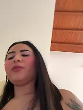 Snapshot of jailyncam_ chatting on 03.14.25 jailyncam online show from 03.14.25