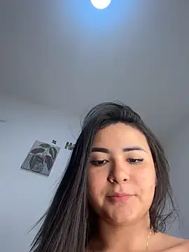 Snapshot of jailyncam_ chatting on 10.04.25 jailyncam online show from 10.04.25