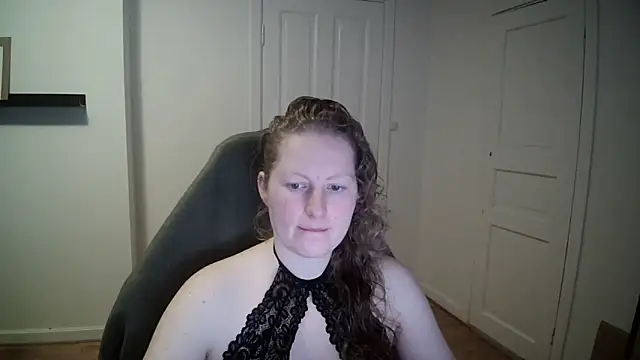 Girlnina-1995 online show from 02.25.25