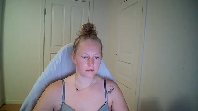 Girlnina-1995 online show from 07.14.26