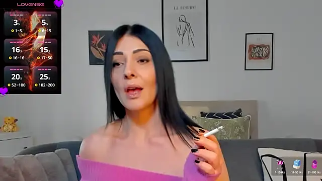 Snapshot of AryaSummersReal chatting on 02.17.25 AryaSummersReal online show from 02.17.25
