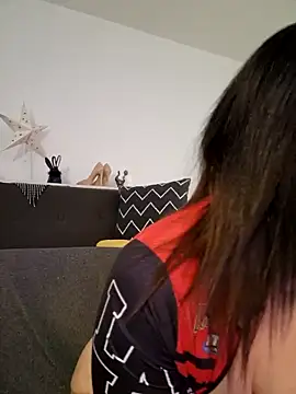 AryaSummersReal online show from 04.19.26