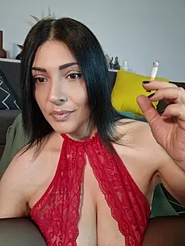Snapshot of AryaSummersReal chatting on 06.11.26 AryaSummersReal online show from 06.11.26