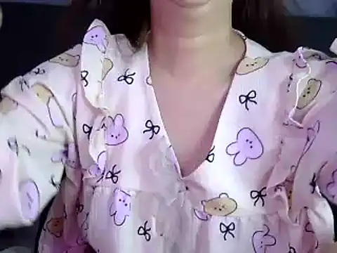 Bee 2k online show from 12.02.25