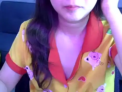 Bee 2k online show from 04.06.26