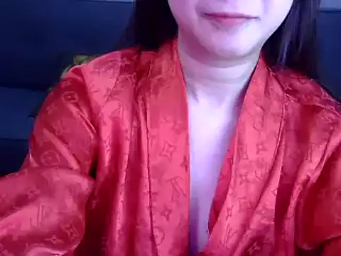 Snapshot of Bee_2k chatting on 07.10.26 Bee 2k online show from 07.10.26