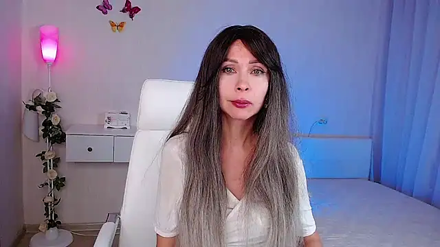 Snapshot of wendifoste chatting on 11.07.25 wendifoste online show from 11.07.25