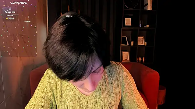 LorenDaze online show from 04.14.26