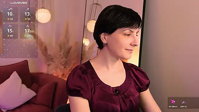 LorenDaze online show from 04.17.26